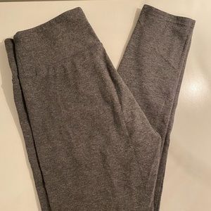 Grey tight leggings